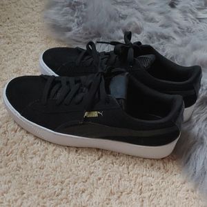 Puma SoftFoam Black Suede Sneakers